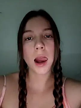 Arianna Moss online show from November 4, 1:54 am