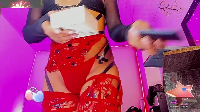 samanthaatt online show from November 4, 8:58 pm