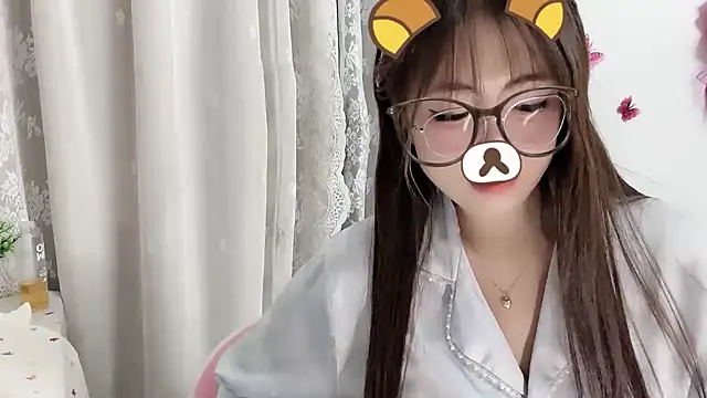 Amelia-babee online show from April 5, 1:54 pm