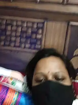 Snapshot of shalubhabhi69 chatting on October 28, 8:03 pm shalubhabhi69 online show from October 28, 8:03 pm