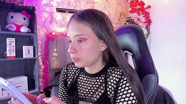 Scarlett21   online show from March 10, 8:46 pm