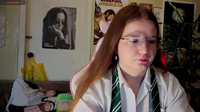 Sienna-Cow online show from October 14, 12:41 pm