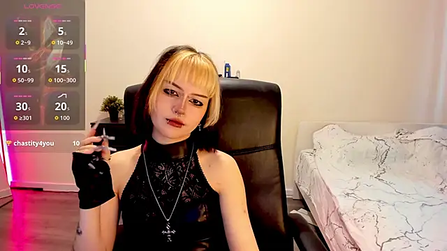 LiyaLuna online show from November 20, 11:33 am