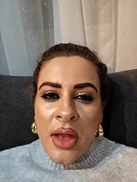 ShineBright88 online show from November 27, 9:06 pm