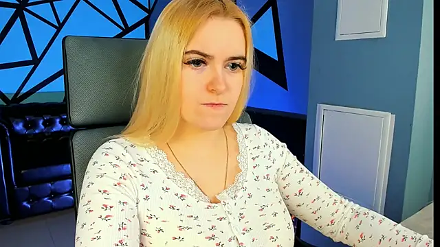 Stef Nicks online show from February 21, 9:21 am