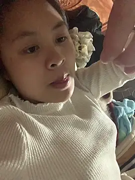 NhuFox online show from February 22, 2:23 am