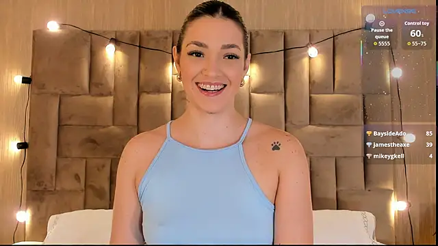 ClaradelMar online show from November 11, 11:18 am