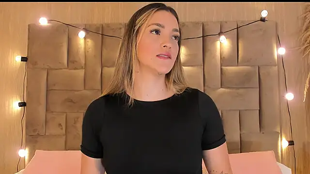 ClaradelMar online show from November 27, 10:29 am