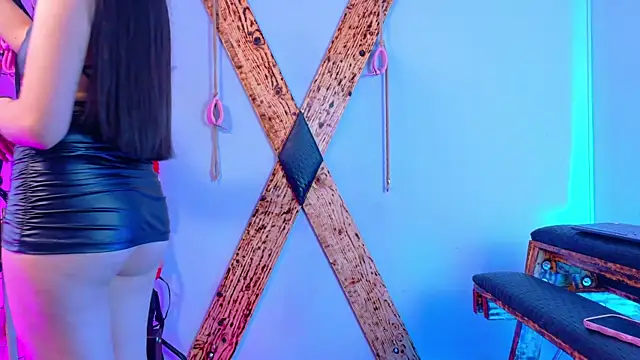 DominatedDesires BDSM online show from December 3, 3:25 pm