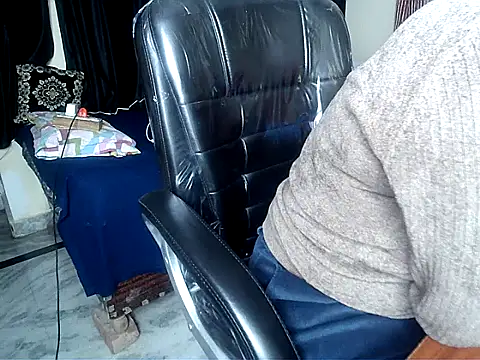 Anaconda-Mall online show from November 25, 4:20 pm