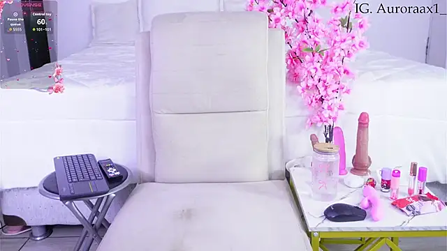 Auroraa x1 online show from February 1, 2:21 am