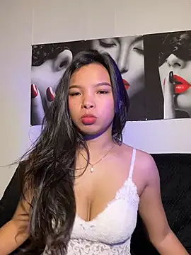 Sessash online show from May 15, 10:45 pm