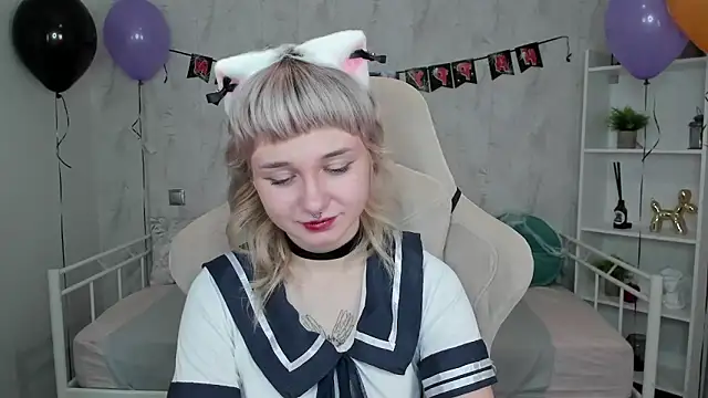 Tori Cutie online show from October 31, 12:12 am