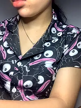 Nguyenha11 online show from November 2, 9:02 am