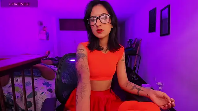 atenea dragon   online show from October 3, 7:41 pm