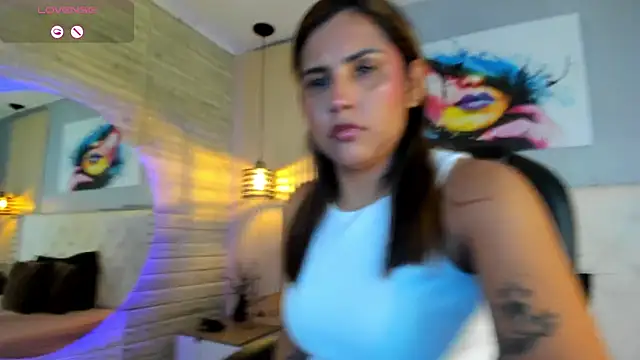 scarletbaker  online show from April 10, 7:20 pm