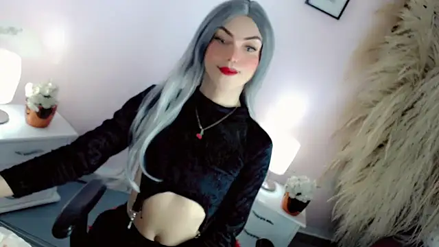 nathalialoes1 online show from December 4, 7:36 pm