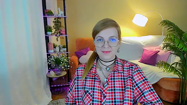 YourUniverser online show from October 12, 11:34 am