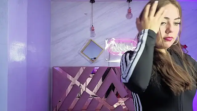 Luna Star v online show from November 19, 3:28 am