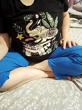 zerdaliii online show from March 19, 6:12 pm