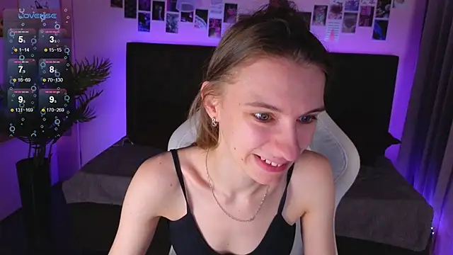 kaleriyaa  online show from October 7, 1:32 am