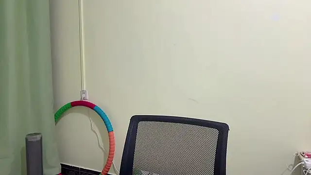 Nicole-13 online show from December 20, 1:37 pm