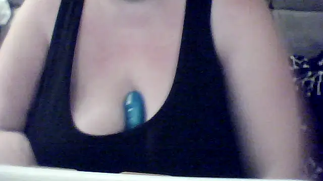 Valendra  online show from October 9, 6:28 am