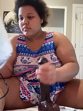 chocolate bella online show from October 18, 6:42 pm