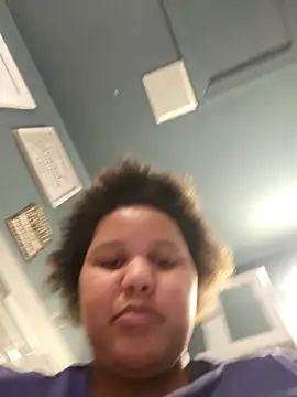 chocolate bella online show from October 10, 1:21 am