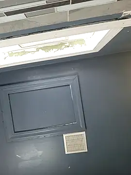 chocolate bella online show from October 3, 9:20 pm