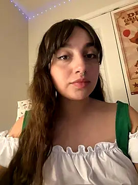 CharmingMaddie online show from September 22, 4:22 am