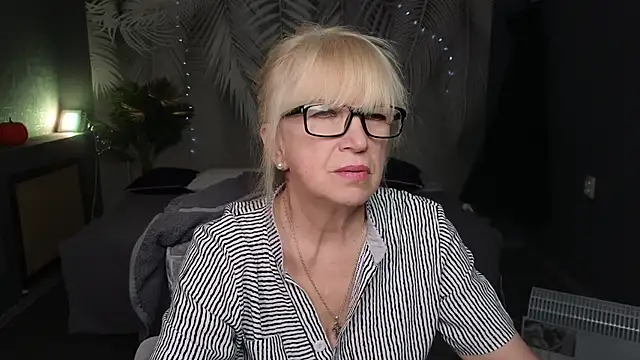 Sabina Ros online show from December 1, 8:29 am