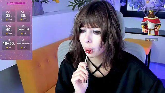 CrystallBloom online show from October 10, 3:00 am