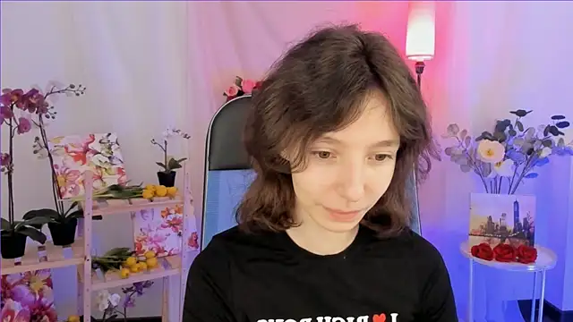 EmmanuellBrown online show from December 23, 10:08 am