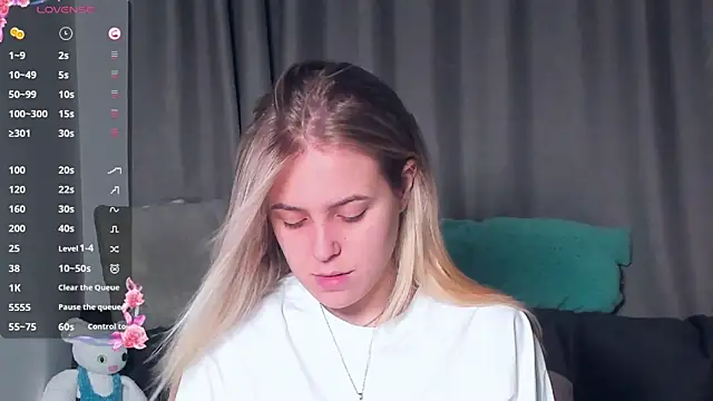 AngelAnty online show from November 6, 3:18 pm