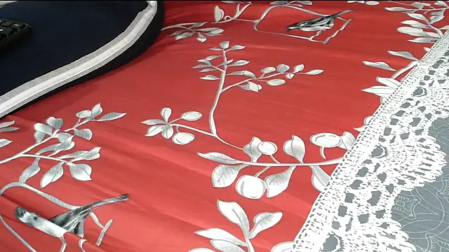 angelainparis28 online show from September 11, 6:47 am