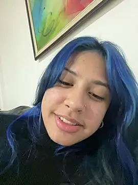 lynn9000 online show from June 3, 6:25 am