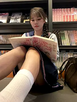 Adora188 online show from November 25, 7:10 am