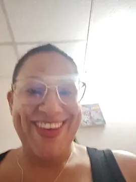 Snapshot of Angels_tomsop chatting on October 1, 5:40 pm Angels tomsop online show from October 1, 5:40 pm