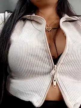 LunaHot 777 online show from February 2, 8:30 pm