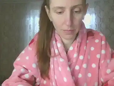 CandiCole online show from January 18, 7:48 am