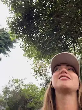 Ninabigtitied online show from March 12, 7:05 pm