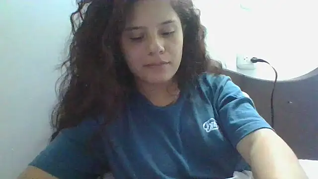 Velvet Moon V online show from April 15, 4:46 am