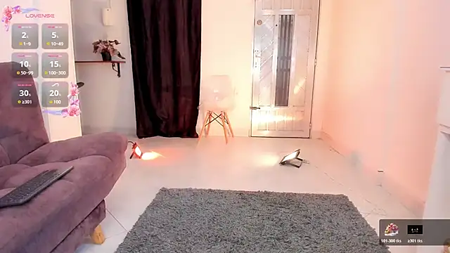  Mia Pink  online show from October 17, 8:45 pm