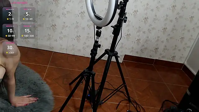 Emma Foxi online show from September 11, 9:04 pm