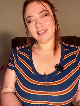 maddy Bloomm online show from January 15, 8:04 pm