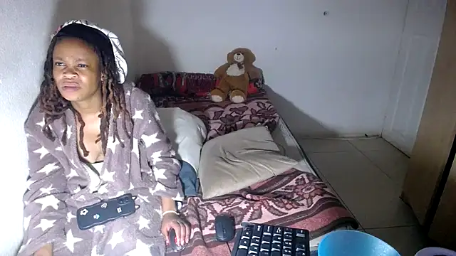 EbonyEssence online show from April 15, 7:58 pm