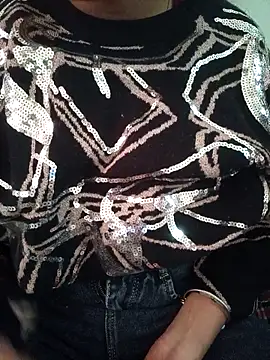 Neha Tyagi online show from November 29, 5:33 am