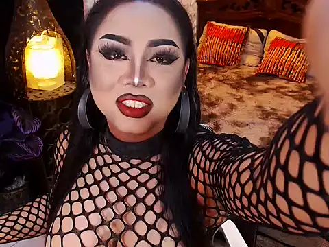 TRANSLUNAA online show from June 3, 8:37 am