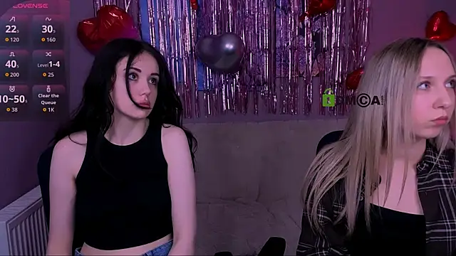 riley sanders online show from February 17, 8:19 pm